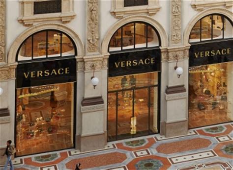 come lavorare per versace|versace offerte dna.